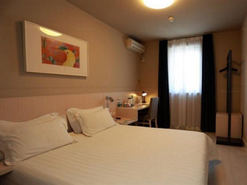 Jinjiang Inn - Changchun Convention & Exhibition Center Zewnętrze zdjęcie